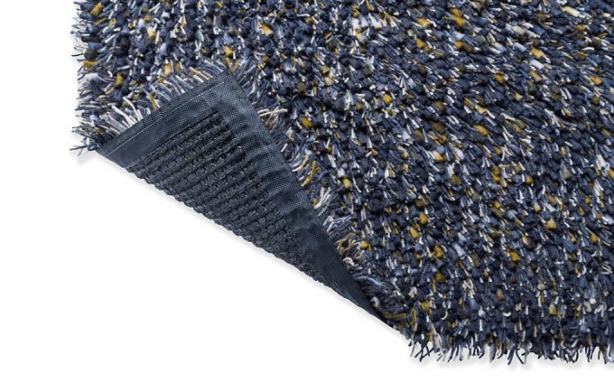 Alfombra Shaggy Spring de Brink & Campman. Elegancia atemporal para tu hogar.