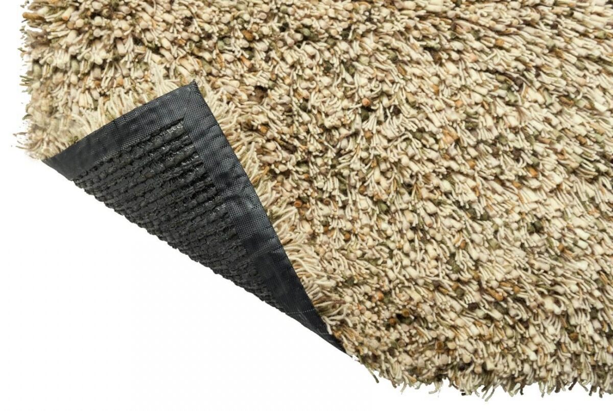 Alfombra Shaggy Spring de Brink & Campman. Elegancia atemporal para tu hogar.
