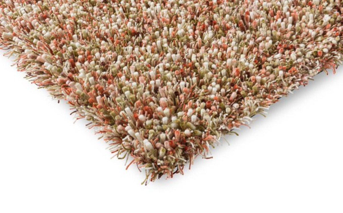 Alfombra Shaggy Spring de Brink & Campman. Elegancia atemporal para tu hogar.