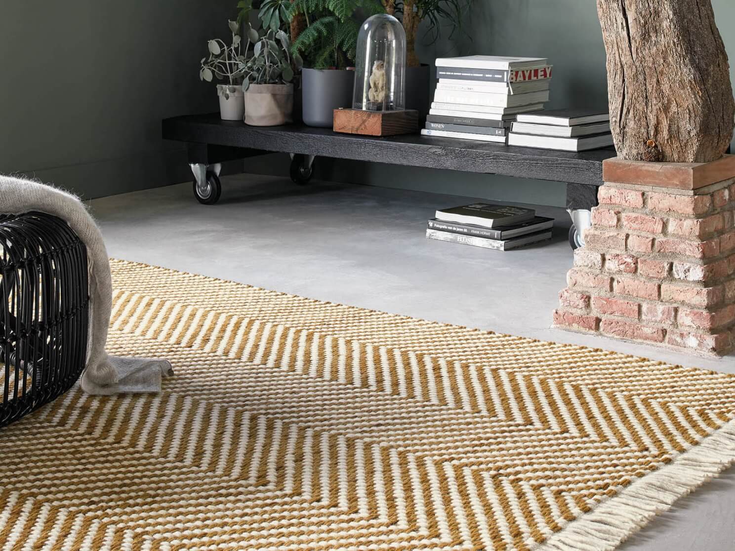 Alfombra Atelier de Brink & Campman, tejida a mano con pura lana virgen