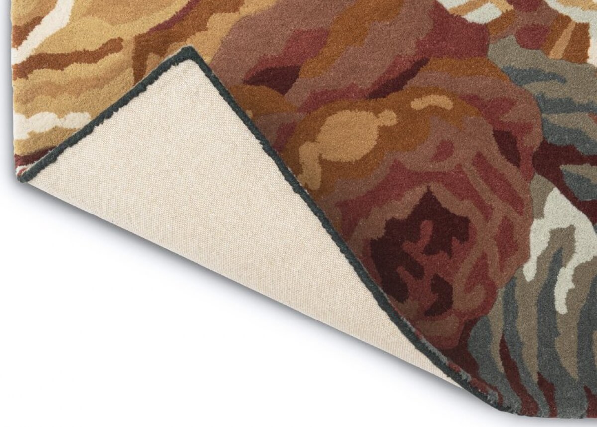 Alfombra Stapleton Park de Brink & Campman, colección Sanderson. Alfombra hecha a mano en lana pura con diseño floral clásico