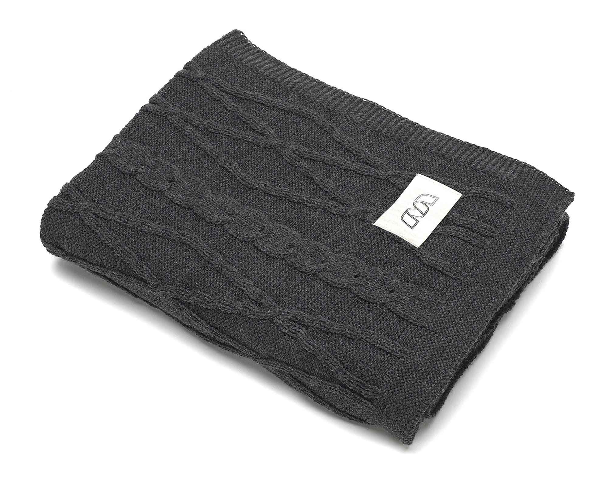 Plaid Vesi de Mora en tienda de decoración de Bilbao Decorazone