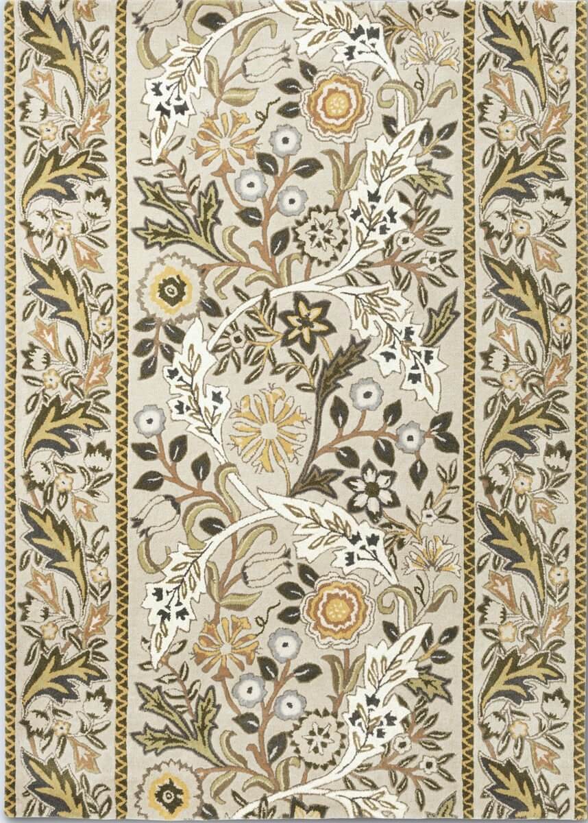 Alfombra Wilhelmina Linen Mustard Morris & Co, diseño floral clásico con cenefas laterales.
