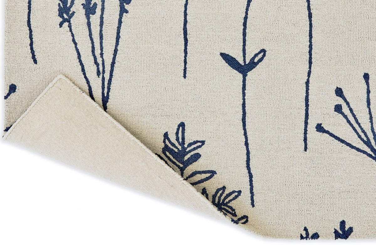 Alfombra lana con diseño floral de Scion en tienda de alfombras Decorazone