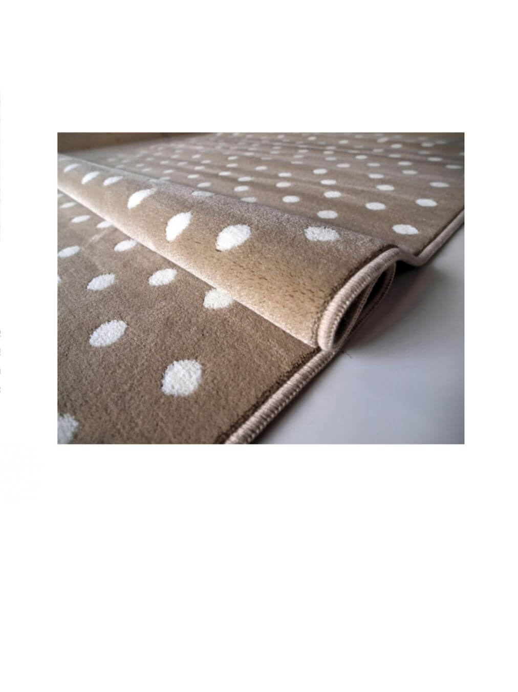 Alfombra infantil Nerea Dots en tienda de alfombras Decorazone