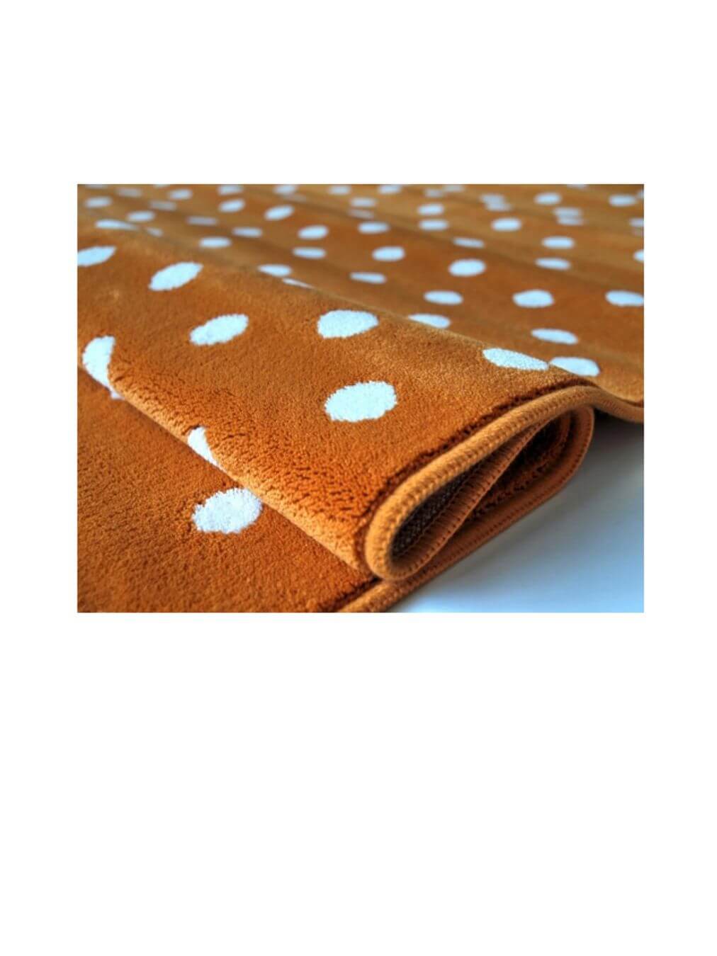 Alfombra infantil Nerea Dots en tienda de alfombras Decorazone